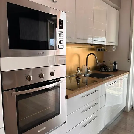 Panoramic In The Heart Of Sesto Apartment Sesto Calende